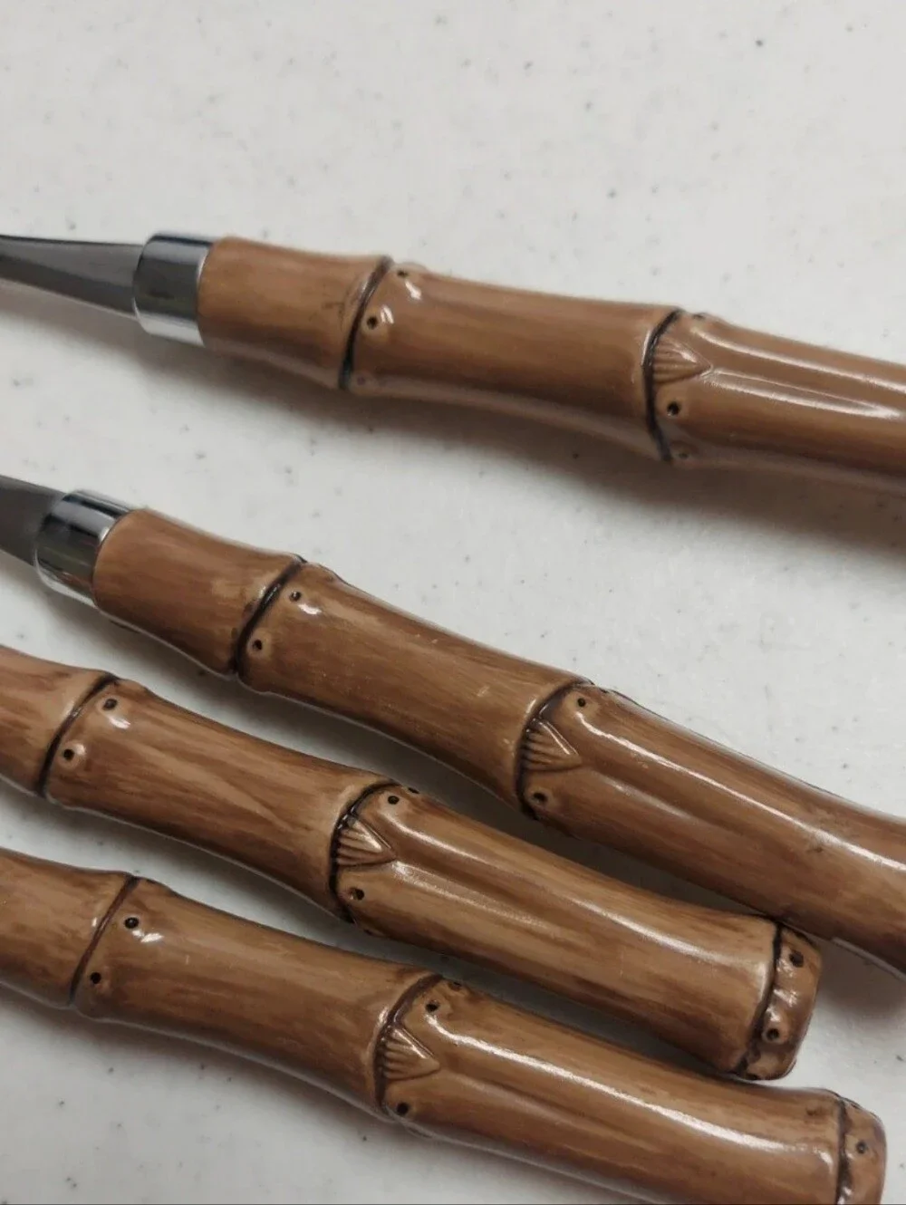 Bamboo-Style Handle Dinner Forks (4) Spoons (2) And Knives (4) Stainless Steel